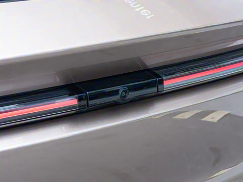 2025�� 100kWh �����������Ǽݰ�