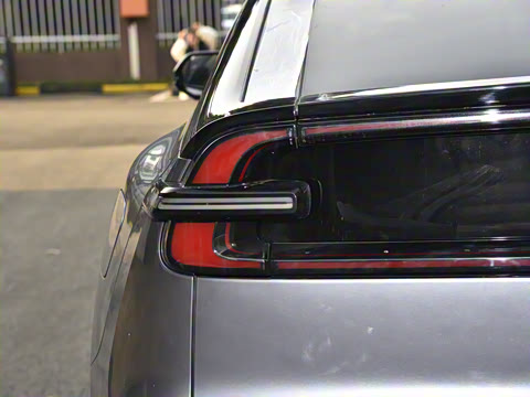 2025�� ���� ���� 39kWh Ultra�����ܰ�