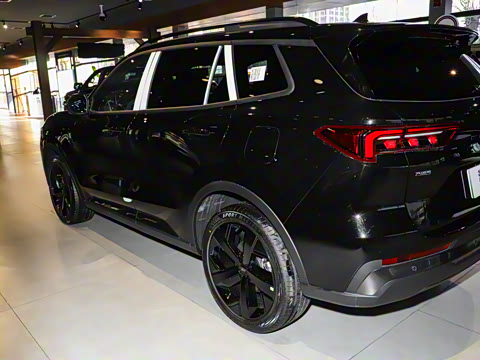 2025�� ������