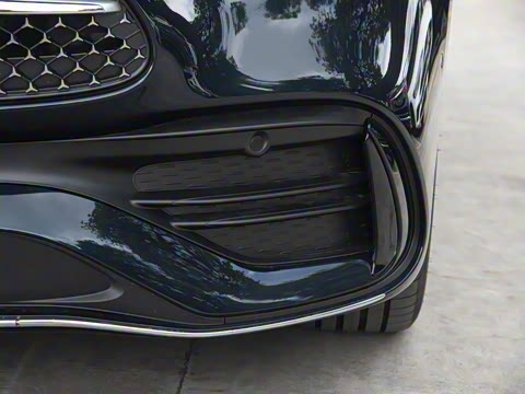 2025�� �Ŀ� C 260 L �˶���