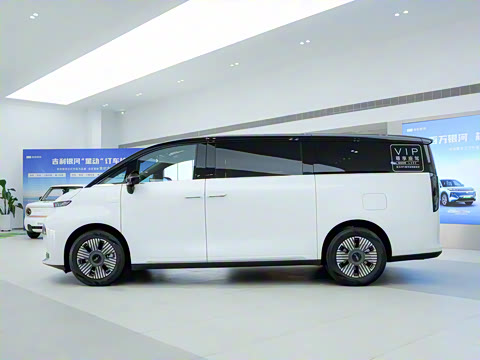 2025�� 825km�Ƿ���