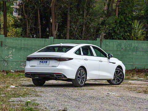 2025�� 1.6T DCT ������