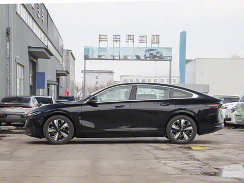 2025�� ��������� 525������