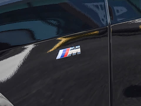 2025�� xDrive 40Li M�˶���ҹ��װ