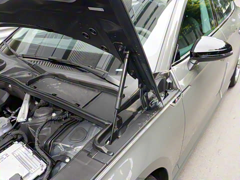 2025�� Sportback ��ذ� 40 TFSI ʱ�ж�����