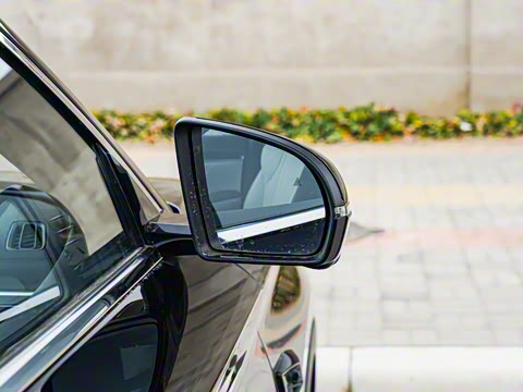 2025�� EV �Ǽݰ� 605km �콢��