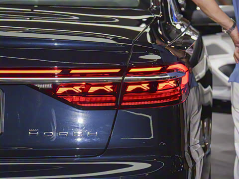 2025�� A8L Horch��ʼ�˰� 60TFSI