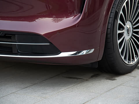 2025�� ���� Ultra�� 53.4kWh 6����