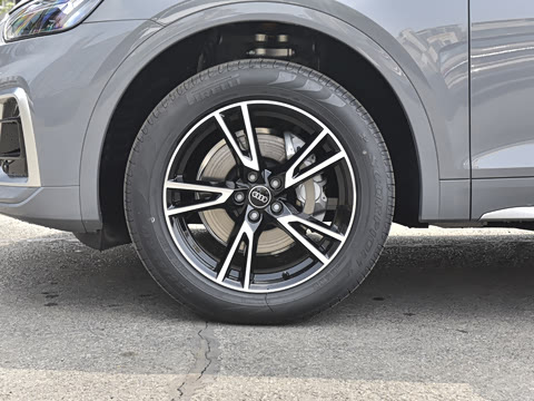 2025�� 45�����ذ� 40 TFSI ʱ�ж�����