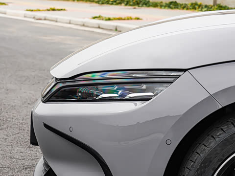 2025�� EV �Ǽݰ� 605KM������