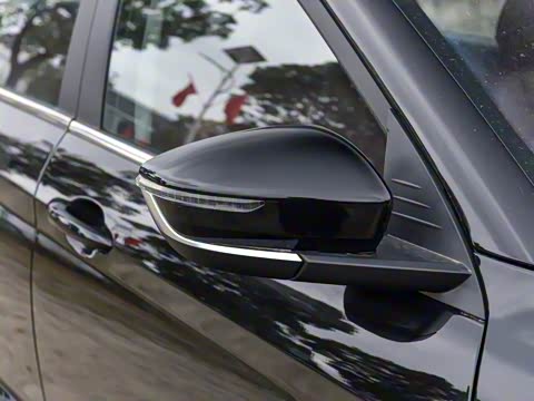 2025�� 1.5T �ֶ���Խ�� 5��