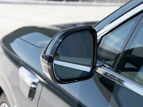 2025�� ���� Ultra�� 52kWh 5����