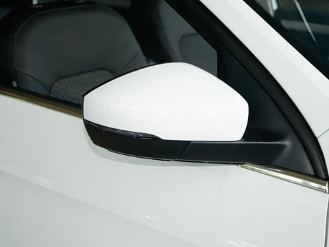 2025�� 1.5L �ֶ�������