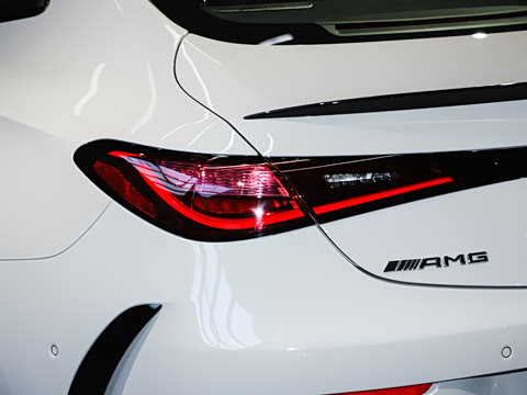 2025�� AMG CLE 53 4MATIC+ ���ܳ�