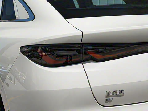 2025�� EV 545KM������