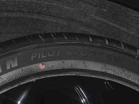 2025�� 725 �������� Max �콢��