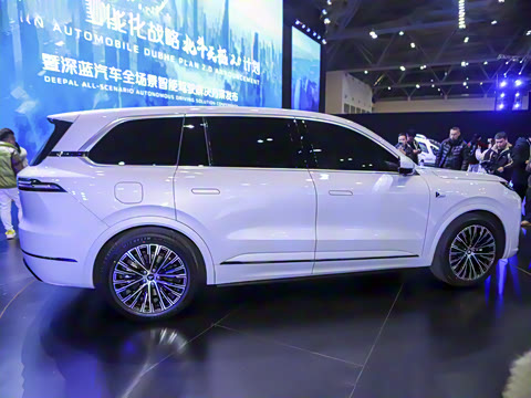 2025�� ����Ultra+ �߶���