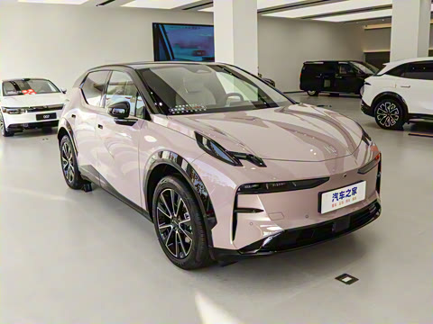 2025�� ������������