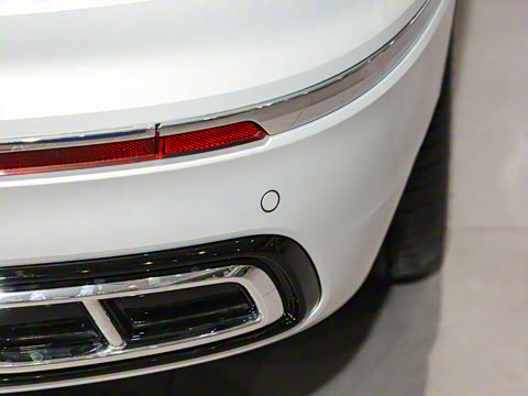 2024�� ���ڿ� 330TSI �Զ�����R-Line��ҫ��