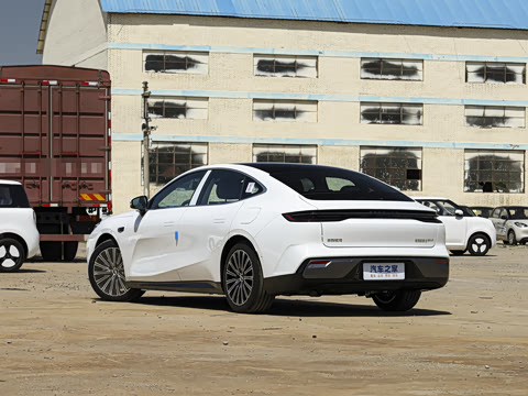 2025�� 130km EM-P ̽����