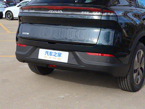 2025�� 205��������������