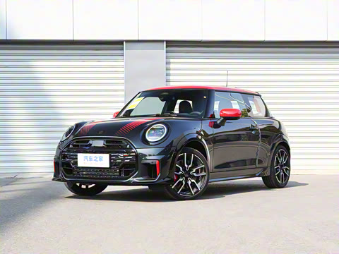 2025�� JOHN COOPER WORKS