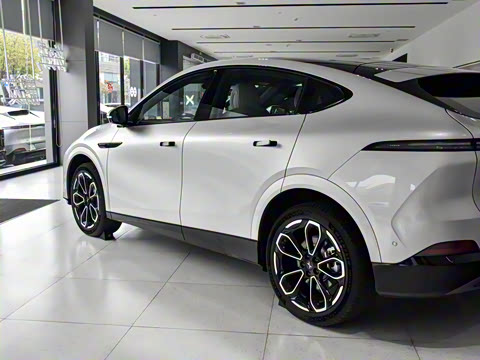 2025�� 625 ������ Max �콢��