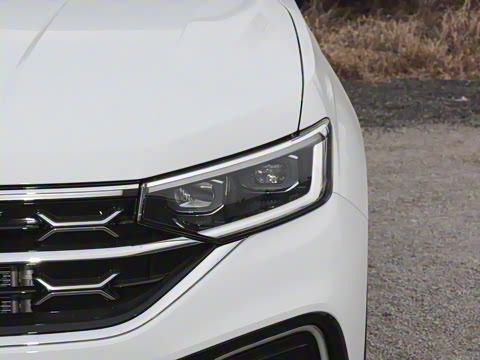 2025�� ������ 330TSI