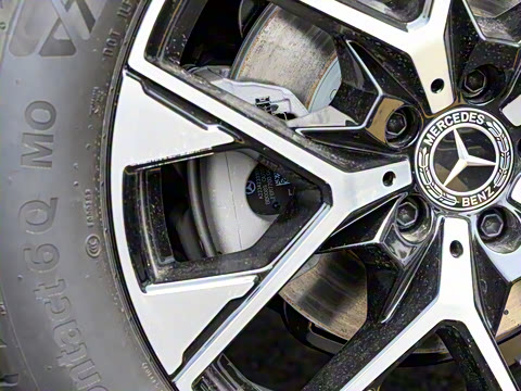 2024�� GLC 260 L 4MATIC ������ 5��