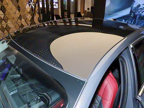 2023�� 735Li M�˶���װ