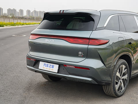 2025�� DM 215KM�����״��콢��