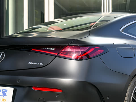 2025�� CLE 300 4MATIC �����ͽ��ܳ�