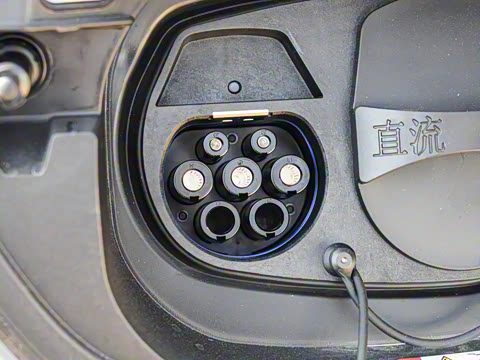 2025�� ������