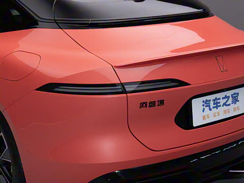 2025�� Ultra�����