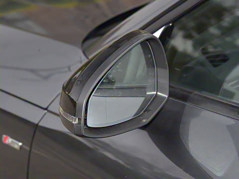 2025�� 200���������� 45 TFSI quattro ��ѡ������