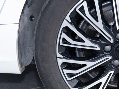 2025�� 2.0T �Զ������