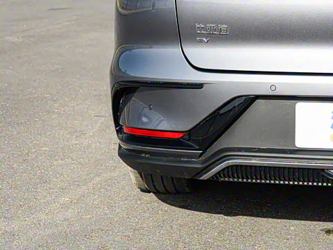 2025�� EV �Ǽݰ� 506KM�����