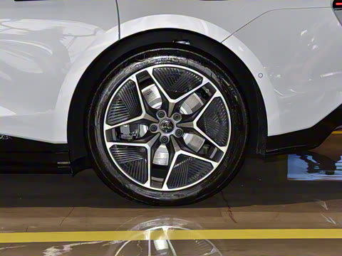 2025�� 600 ���а�