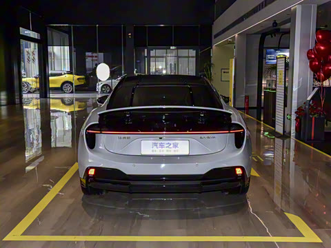 2025�� 600 ���а�