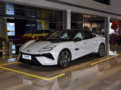 2025�� 600 ���а�