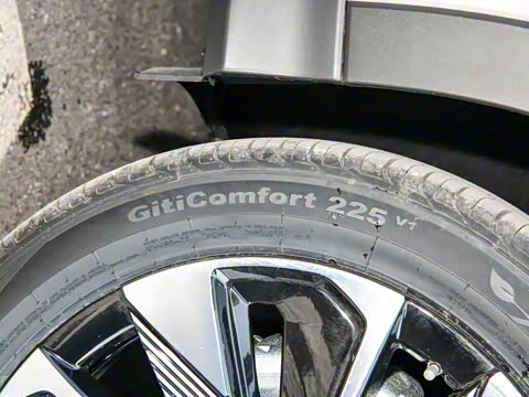 2025�� EV �Ǽݰ� 520km ������