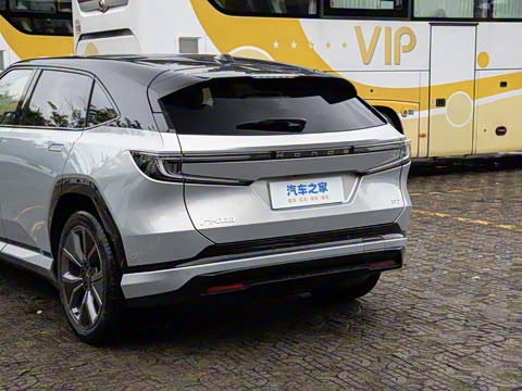 2025�� ����������Max