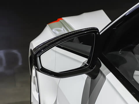 2025�� RS 6 Avant GT