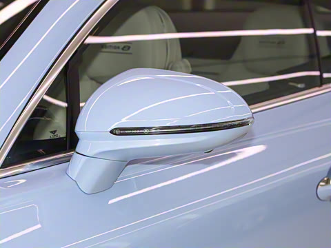 2024�� GT V8 Edition 8