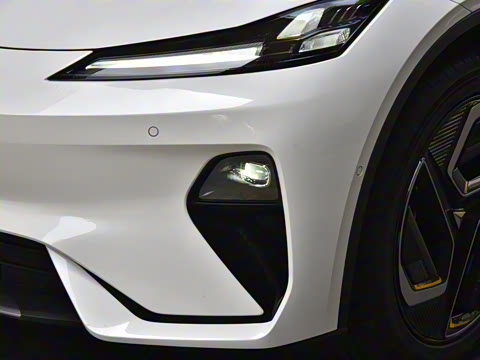 2025�� 530UltraǬ���Ǽ�ADS SE�����