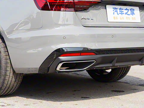 2025�� 200���������� 40 TFSI ����������