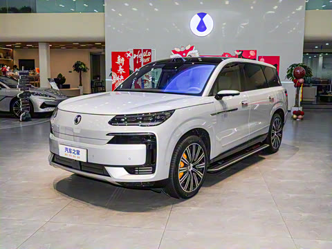 2025�� �콢��