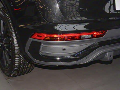 2025�� quattro 45�����ذ� 40 TFSI ������