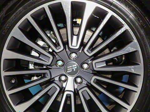 2024�� 1.5TD 2DHT Max 5��