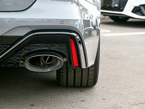 2024��  RS 6 4.0T Avant performance